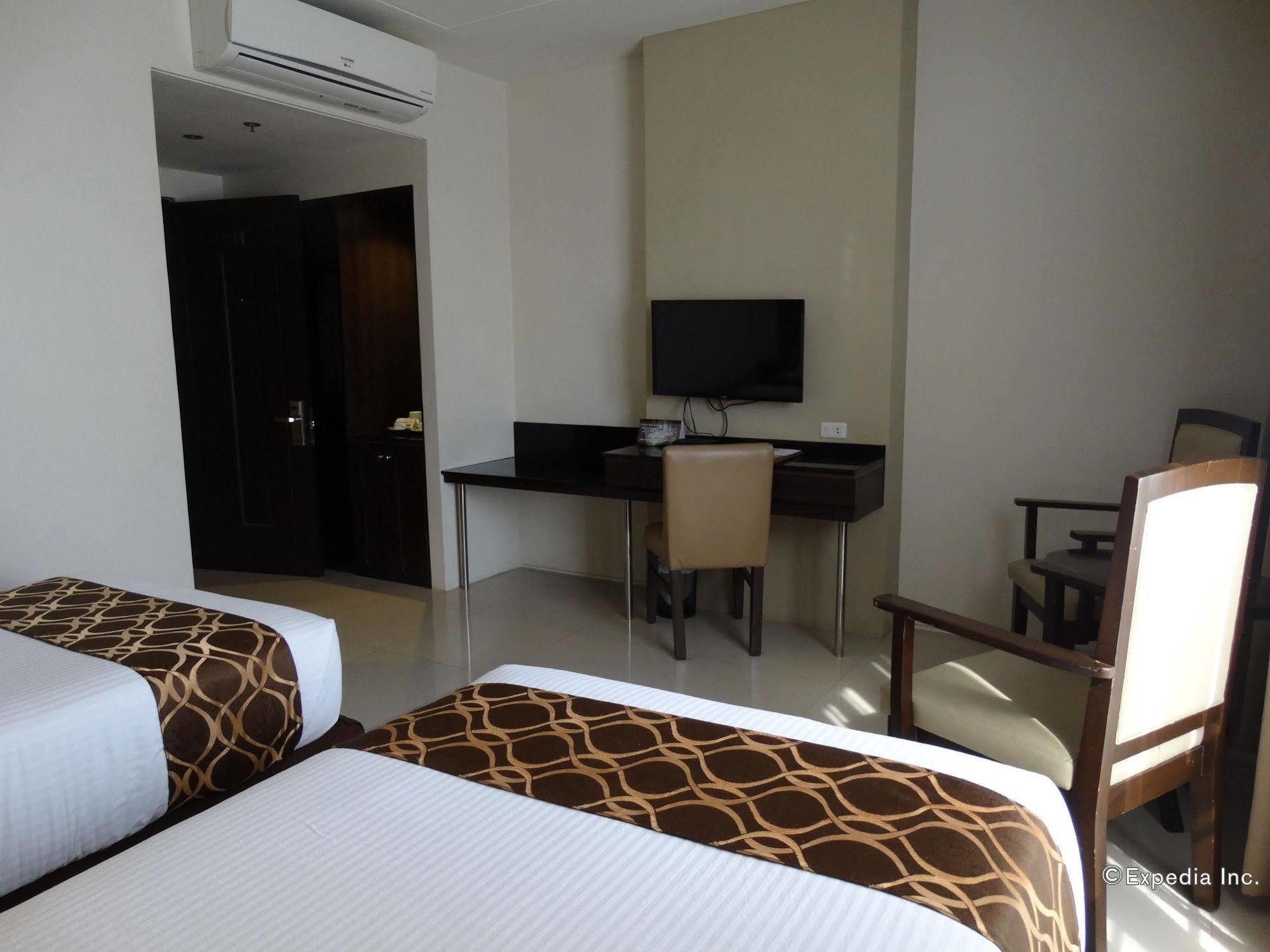 Infinity Suites Davao Exterior photo