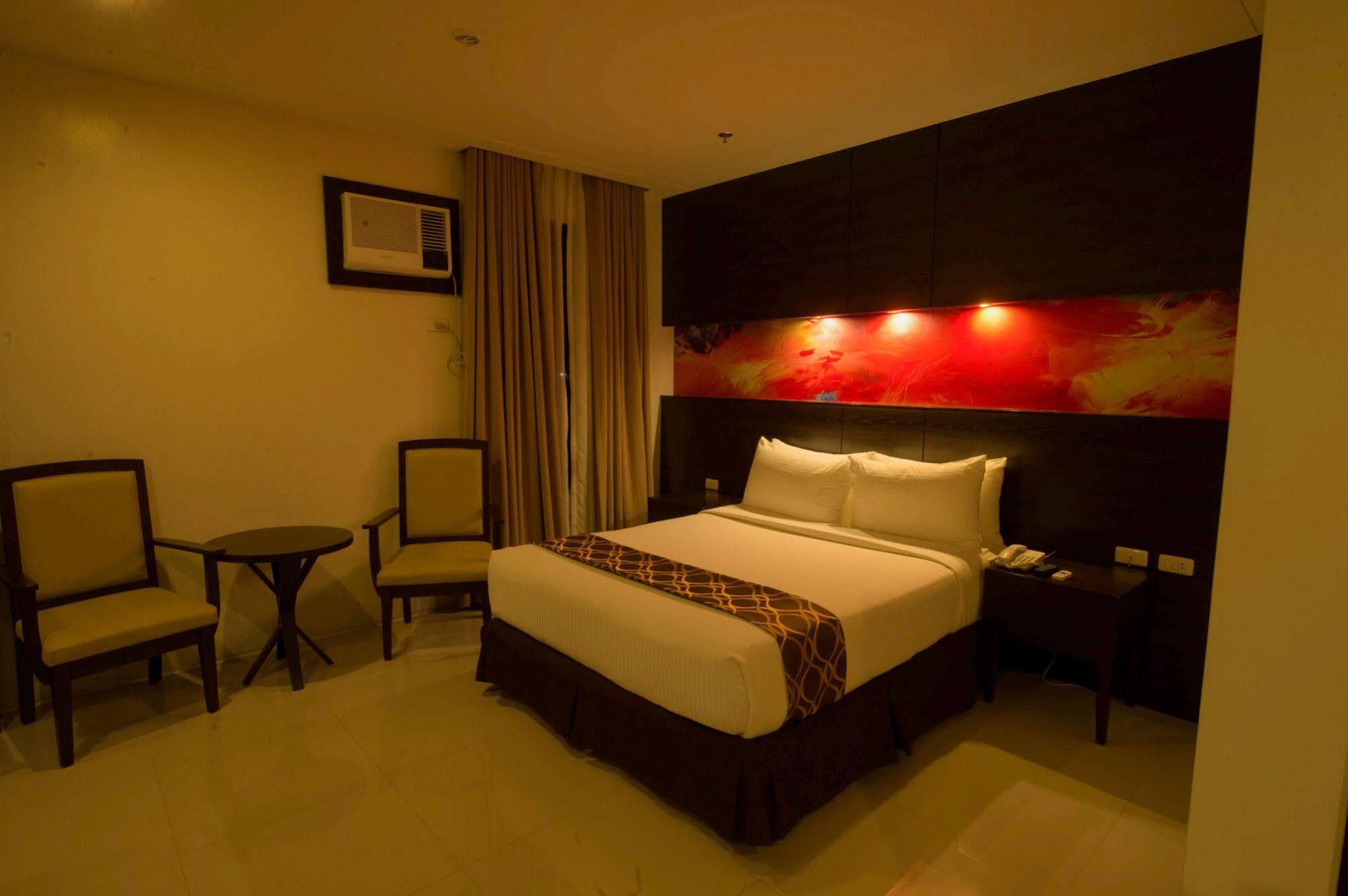 Infinity Suites Davao Exterior photo